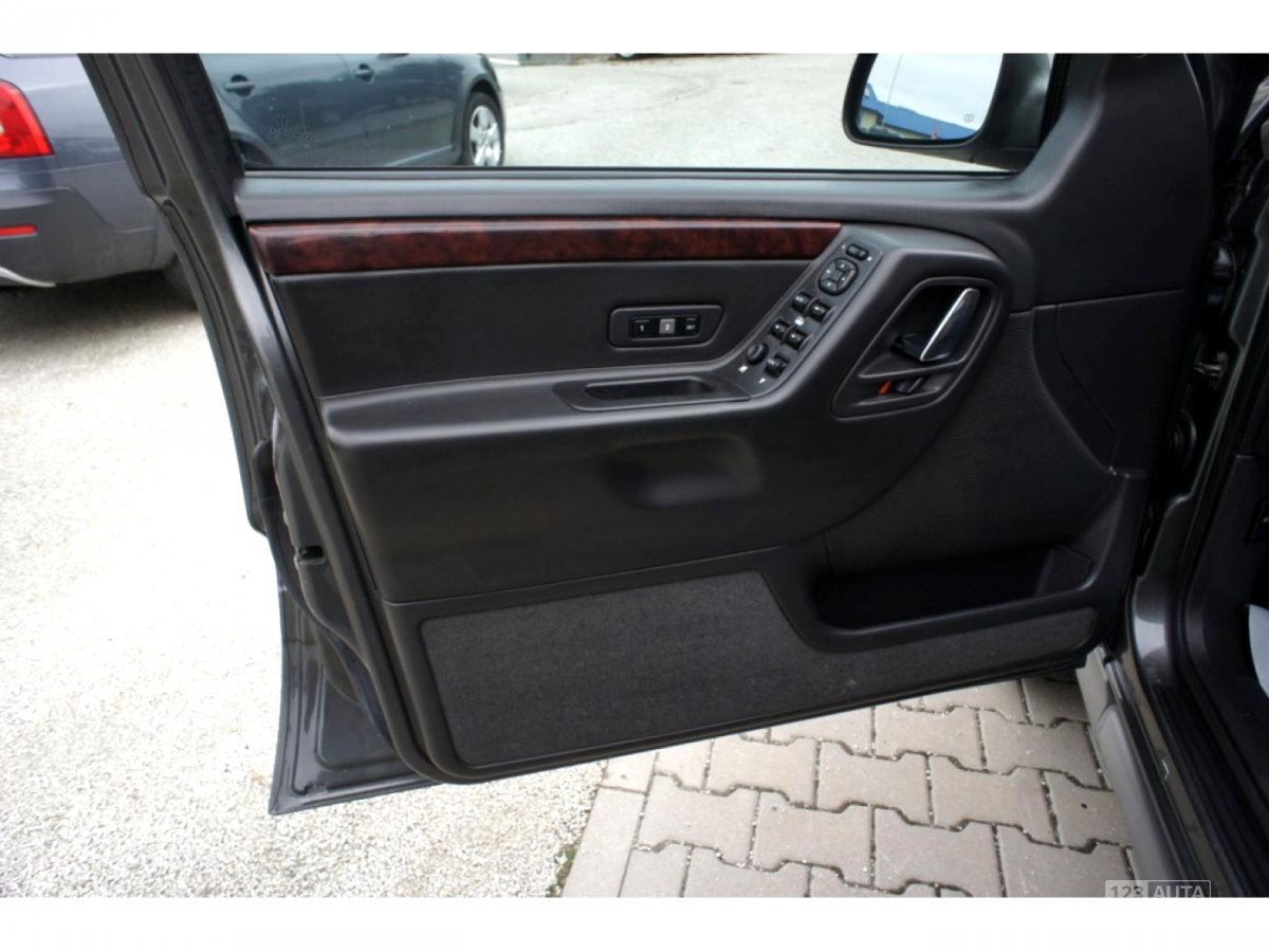 Jeep Grand Cherokee, 2005 - pohled č. 14