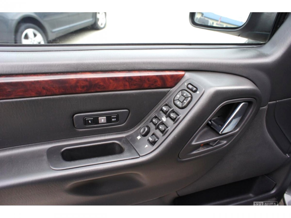 Jeep Grand Cherokee, 2005 - pohled č. 28