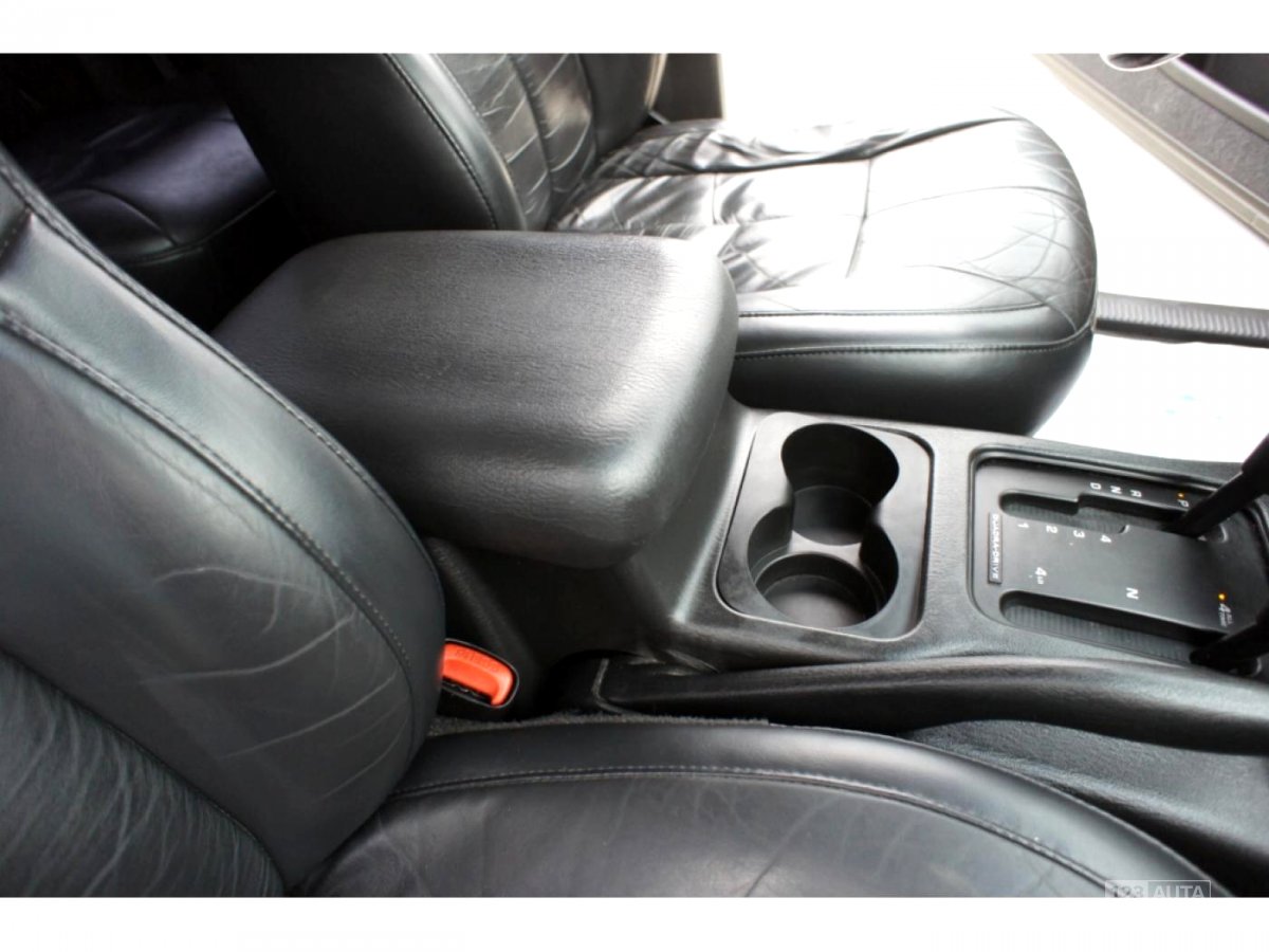 Jeep Grand Cherokee, 2005 - pohled č. 29