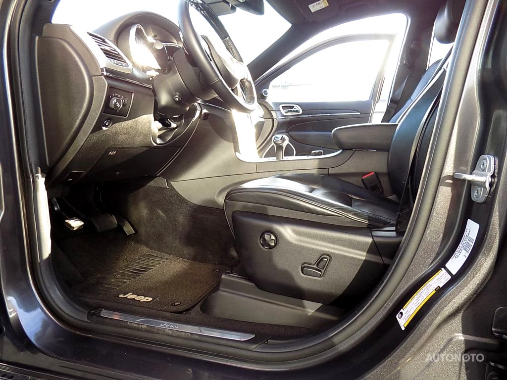 Jeep Grand Cherokee, 2013 - pohled č. 5