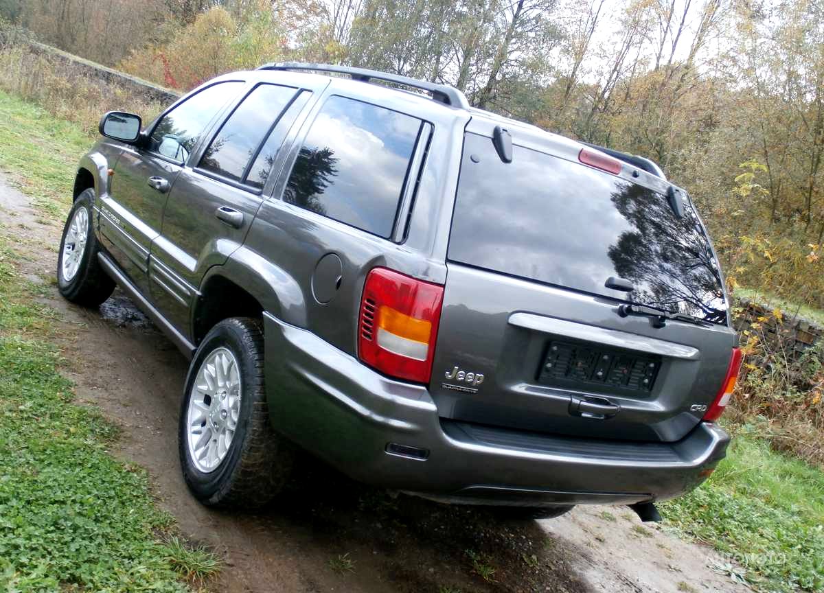 Jeep Grand Cherokee, 2001 - pohled č. 3