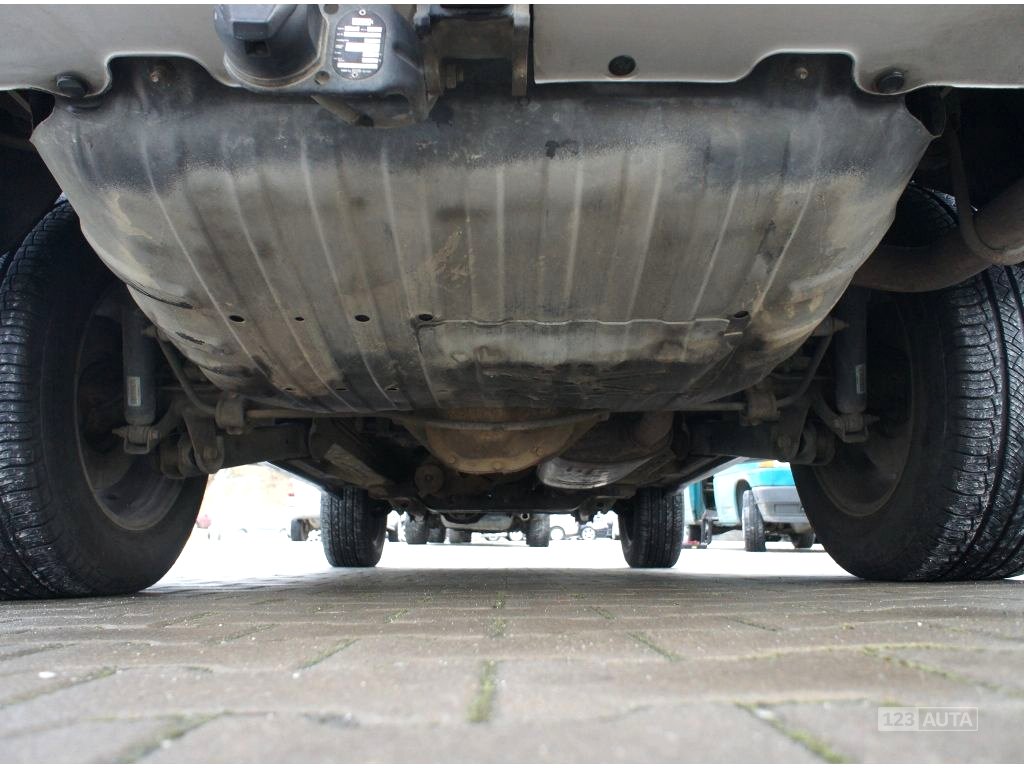 Jeep Grand Cherokee, 2003 - pohled č. 46