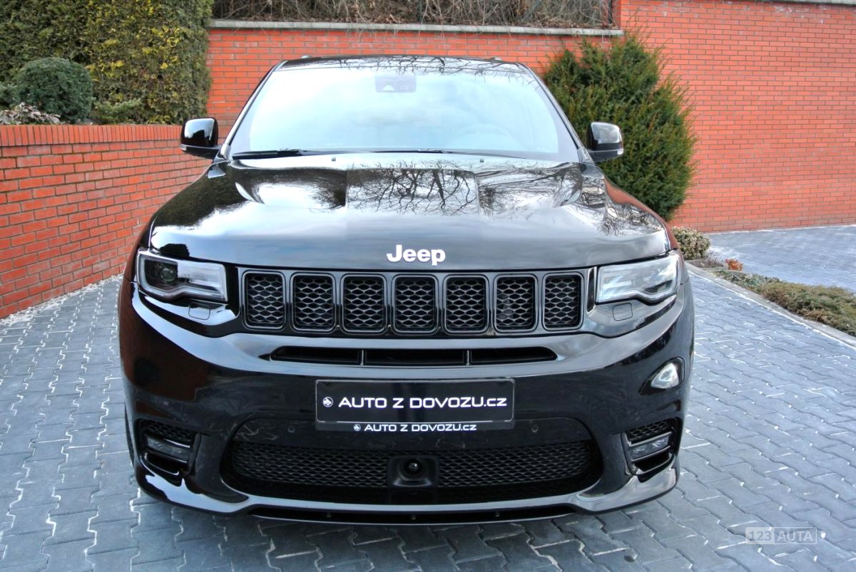 Jeep Grand Cherokee, 2017 - pohled č. 2