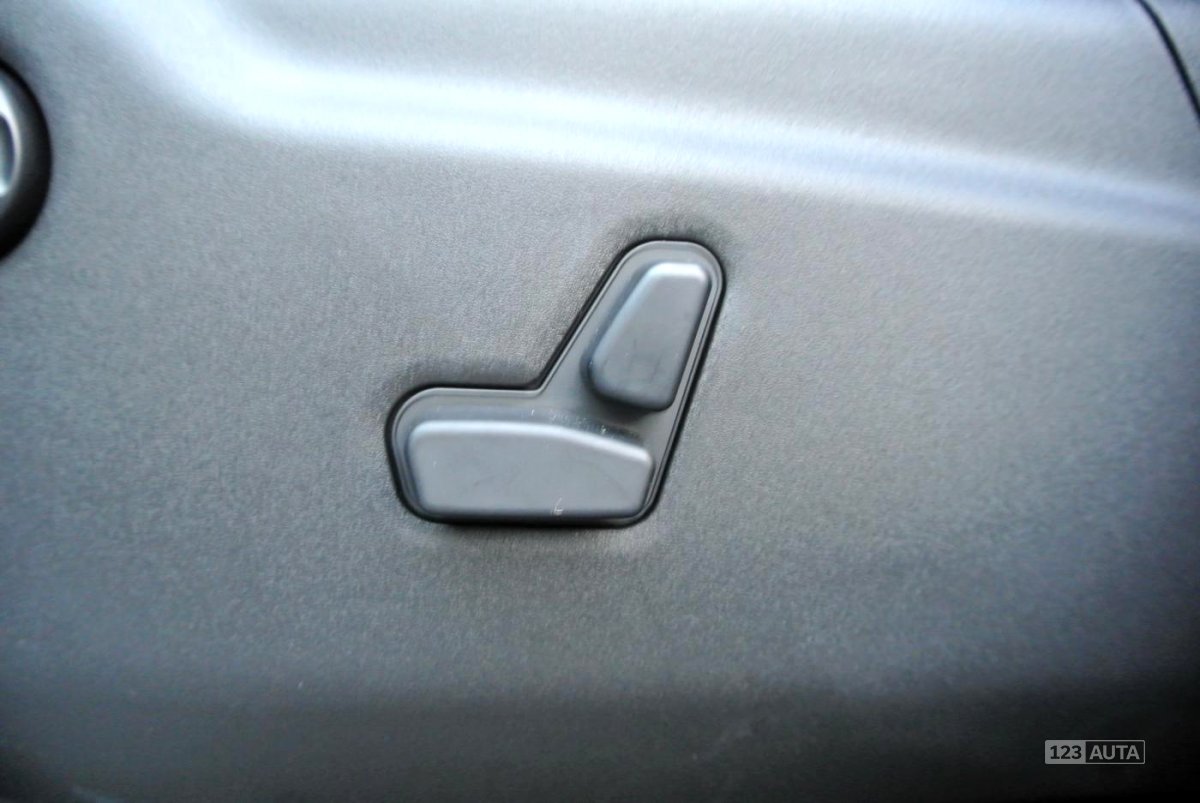 Jeep Grand Cherokee, 2017 - pohled č. 20