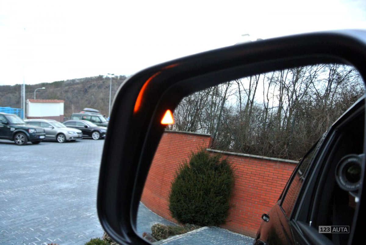 Jeep Grand Cherokee, 2017 - pohled č. 24