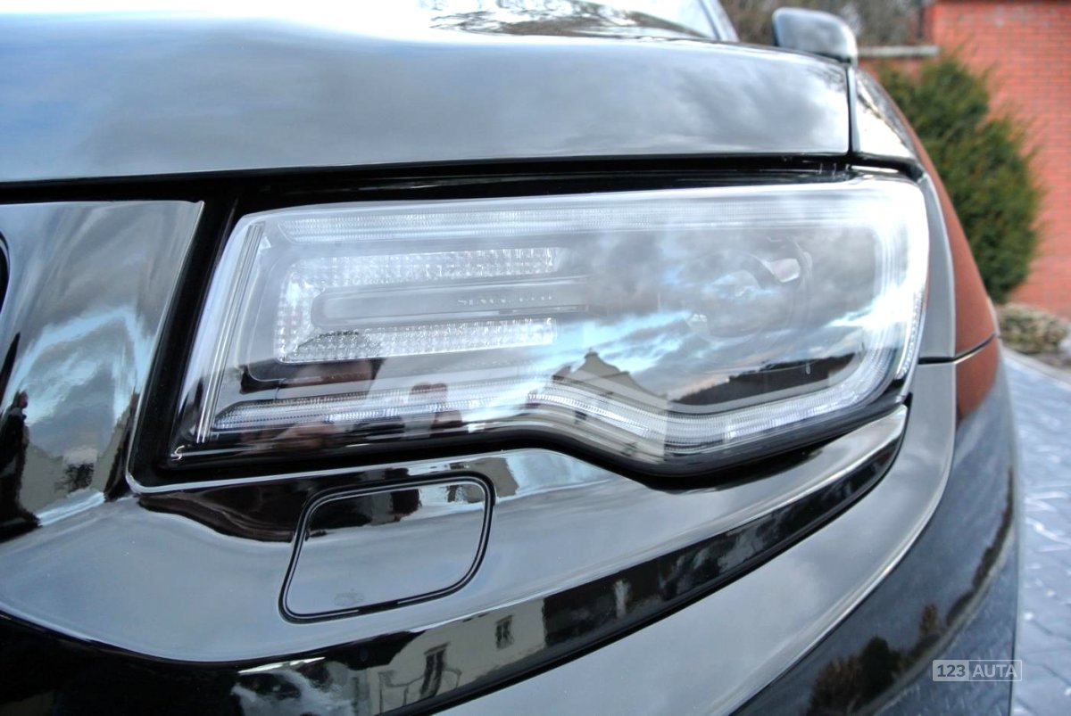 Jeep Grand Cherokee, 2017 - pohled č. 7