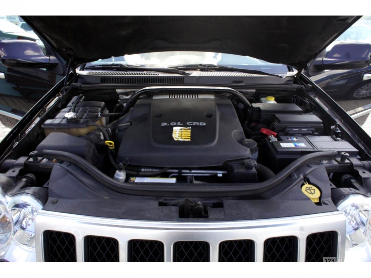 Jeep Grand Cherokee, 2009 - pohled č. 22