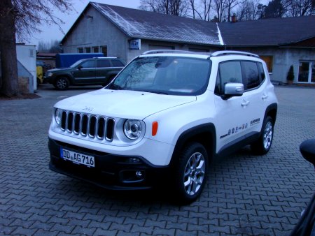 Jeep Renegade, 2016 - pohled č. 2