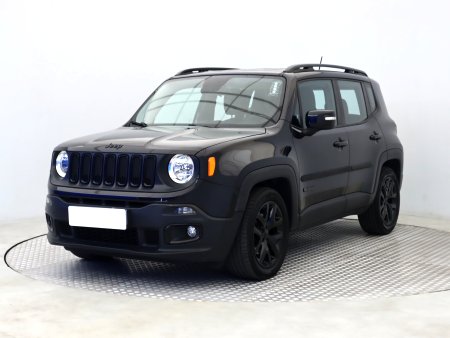 Jeep Renegade, 2016 - pohled č. 3