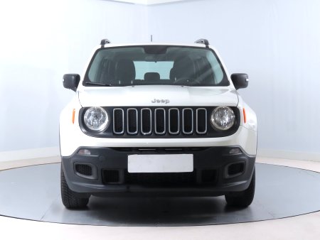 Jeep Renegade, 2017 - pohled č. 2