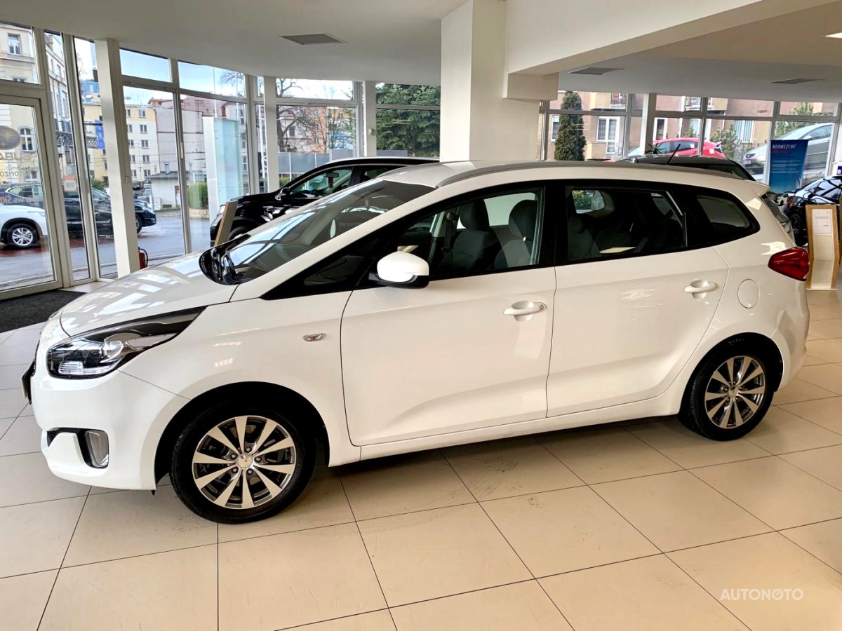 Kia Carens, 2015 - pohled č. 2