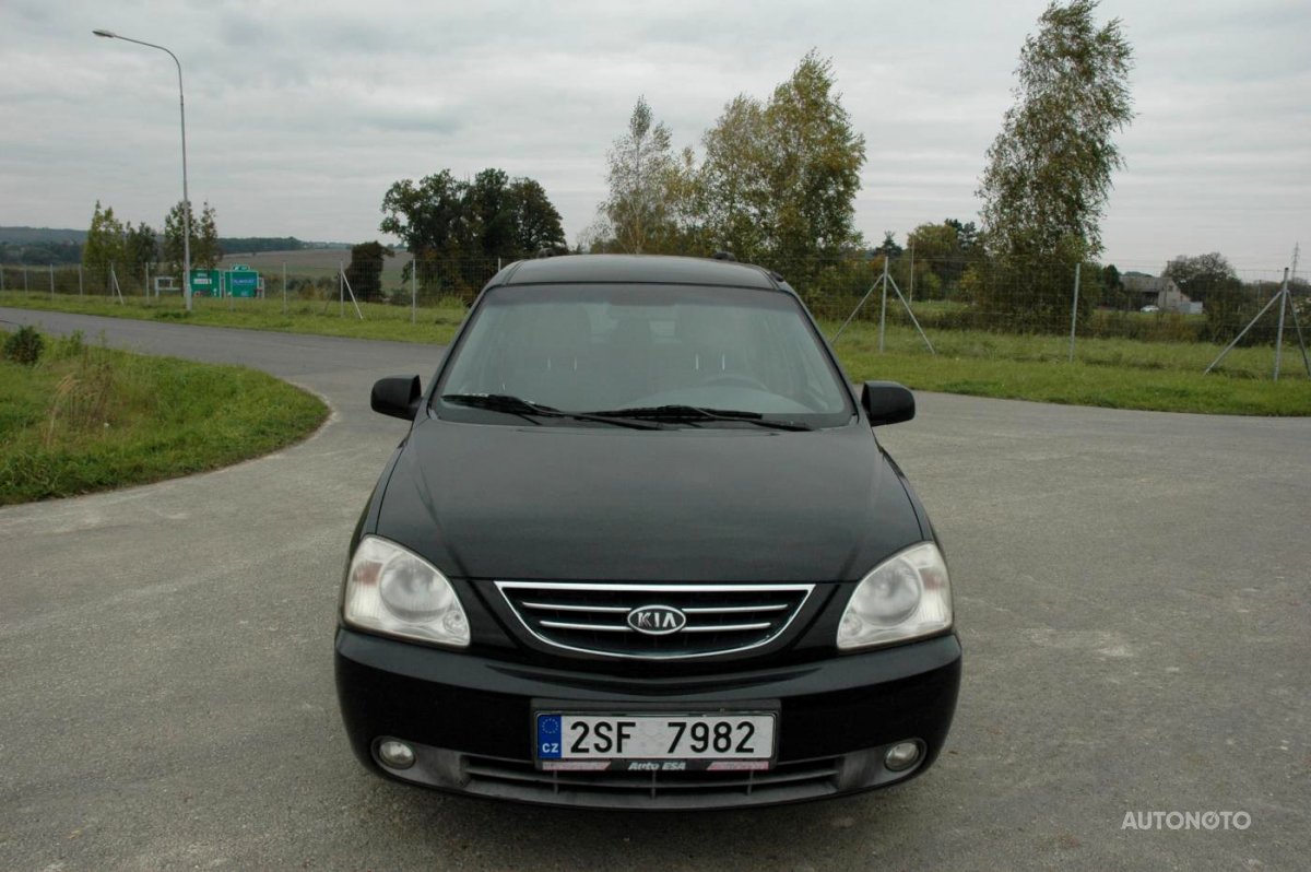 Kia Carens, 2003 - celkový pohled