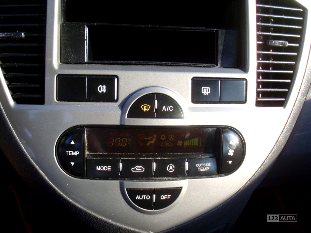 Kia Carens, 2006 - pohled č. 11