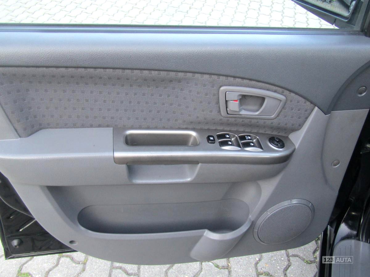 Kia Carens, 2005 - pohled č. 17