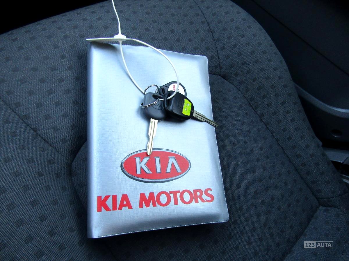 Kia Carens, 2005 - pohled č. 24