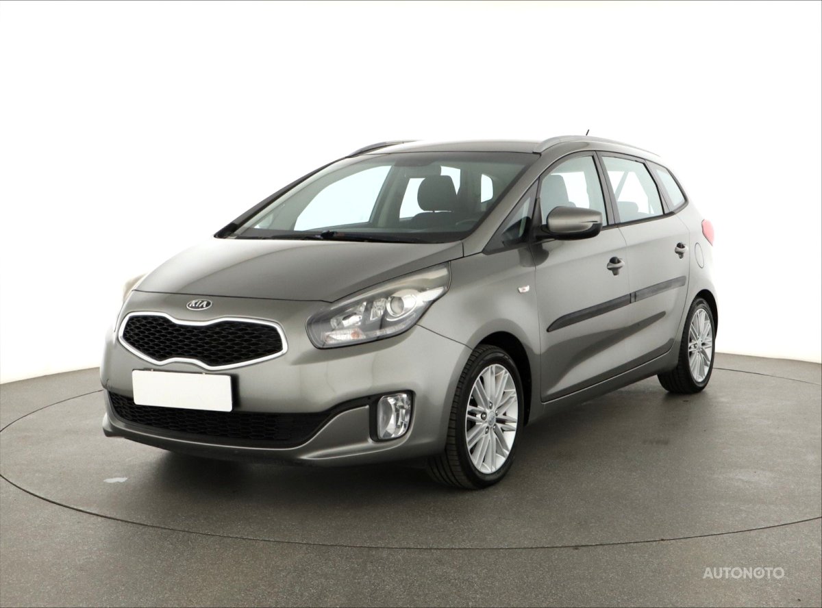 Kia Carens, 2015 - pohled č. 3