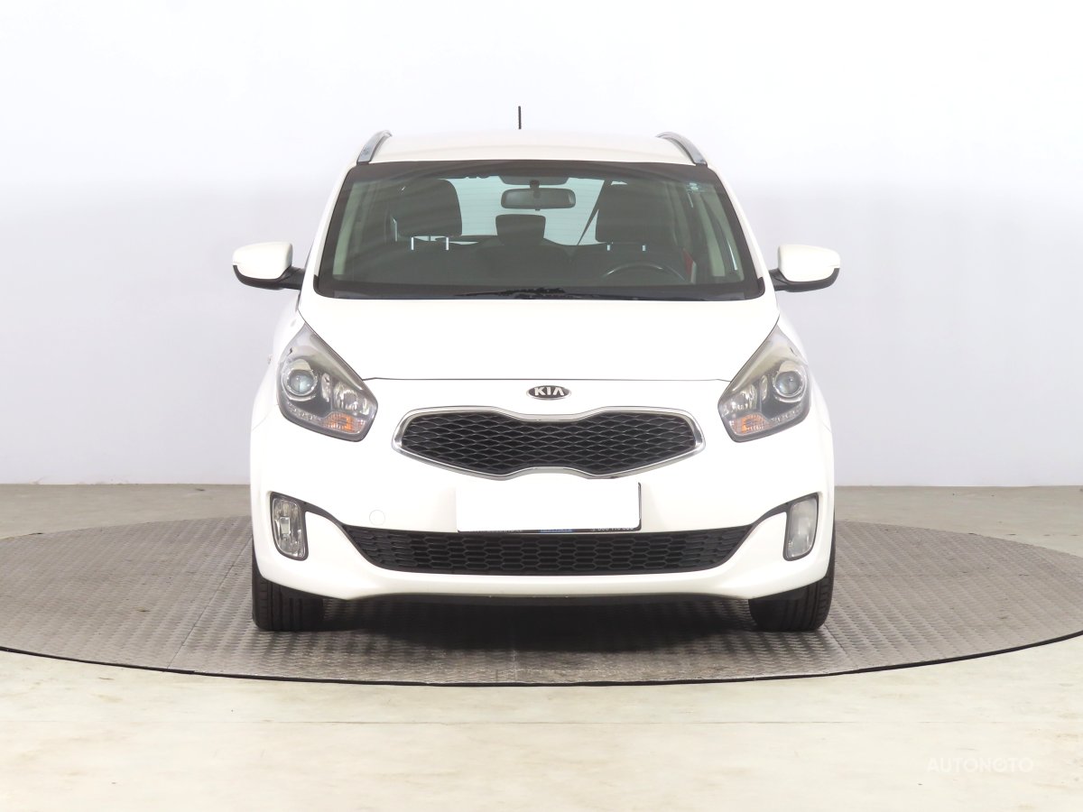 Kia Carens, 2013 - pohled č. 2