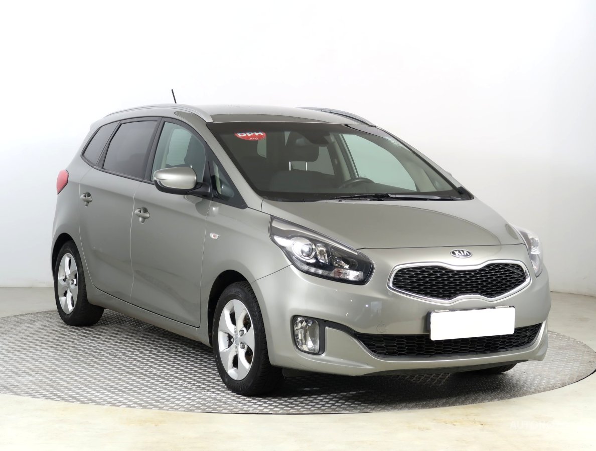 Kia Carens, 2013 - pohled č. 1
