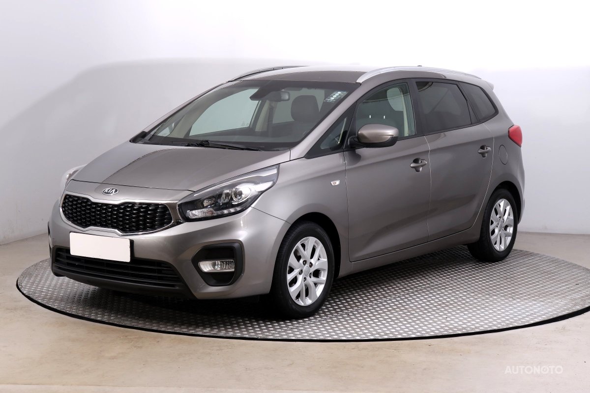 Kia Carens, 2017 - pohled č. 3