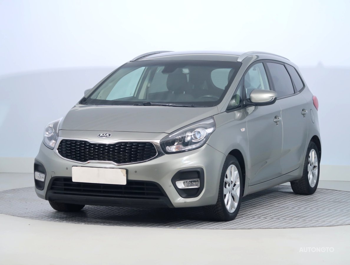 Kia Carens, 2017 - pohled č. 3