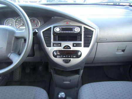Kia Carens, 2005 - pohled č. 12
