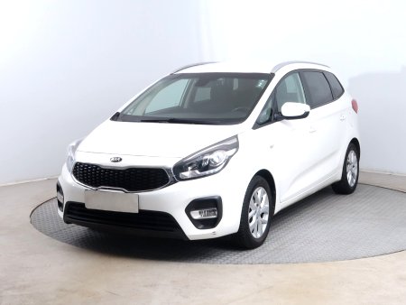 Kia Carens, 2018 - pohled č. 3