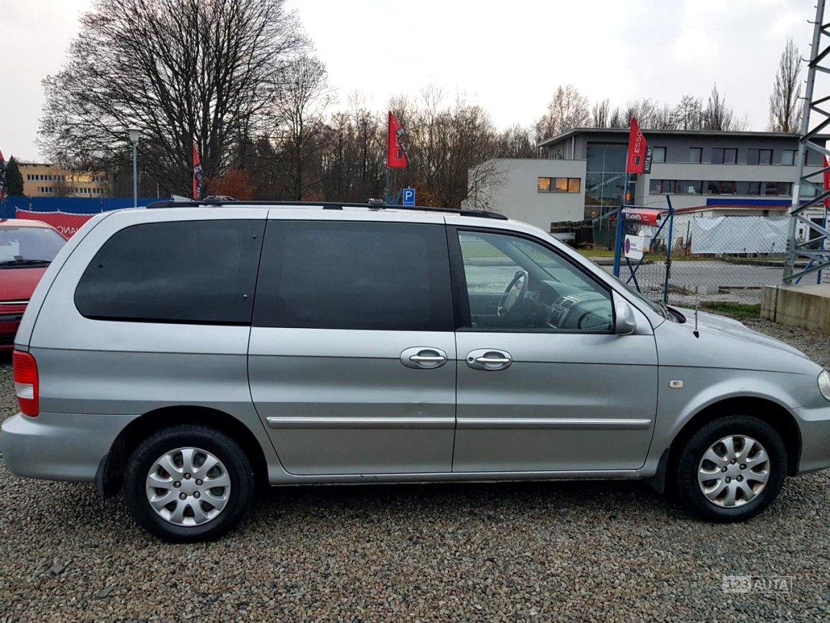 Kia Carnival, 2005 - pohled č. 7