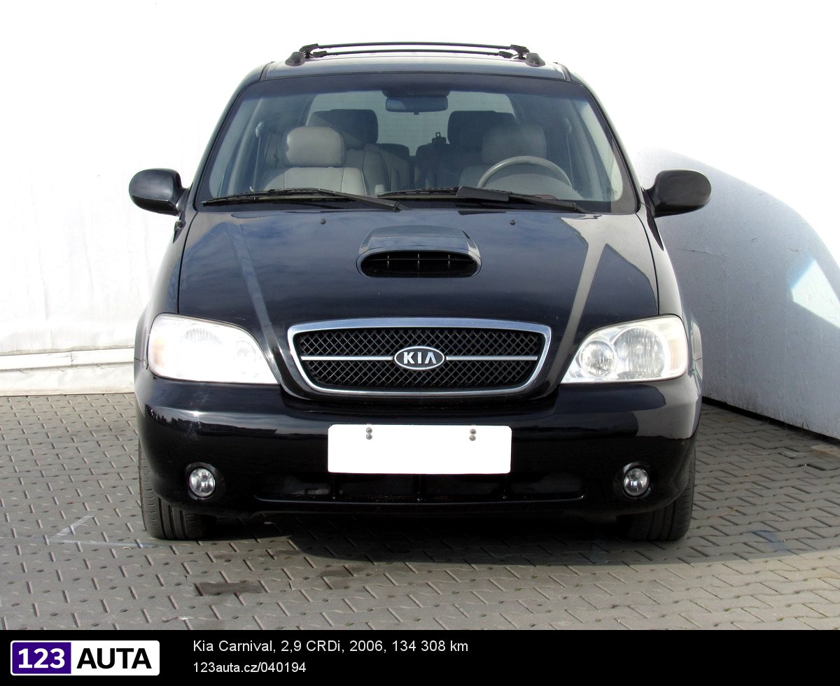 Kia Carnival, 2006 - pohled č. 2