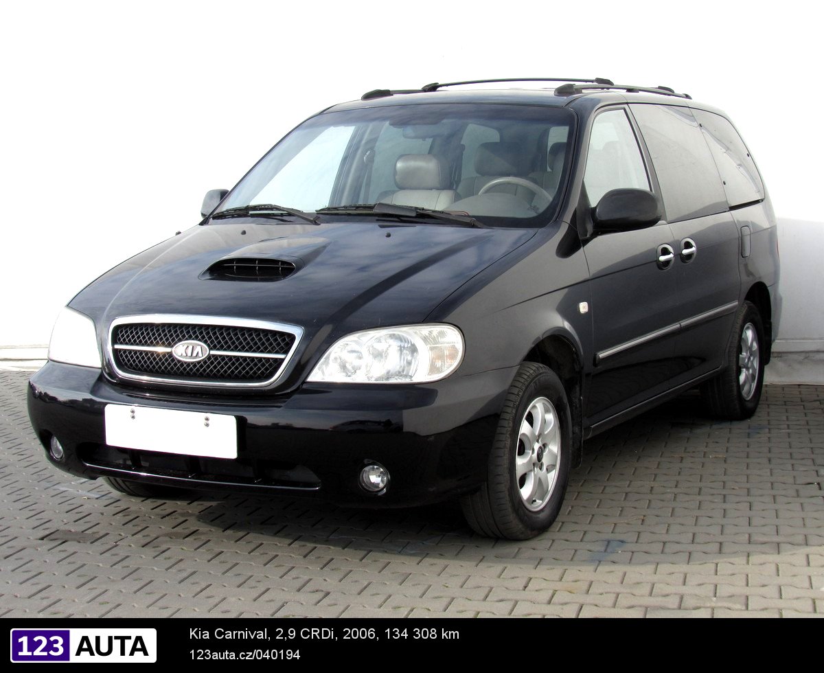 Kia Carnival, 2006 - pohled č. 3