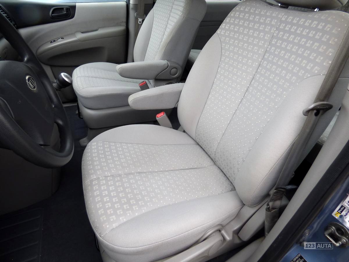 Kia Carnival, 2008 - pohled č. 14