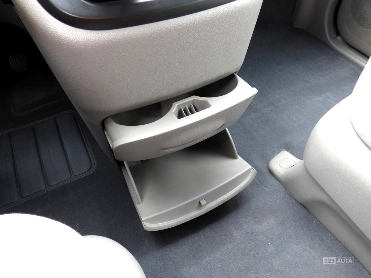 Kia Carnival, 2008 - pohled č. 24