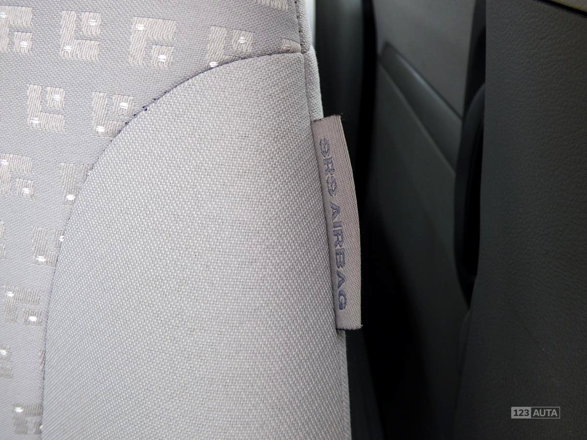 Kia Carnival, 2008 - pohled č. 29