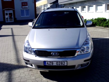 Kia Carnival, 2011