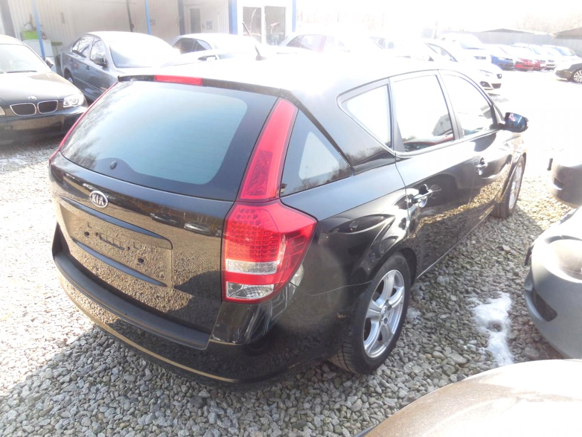 Kia Cee´d, 2011 - pohled č. 4