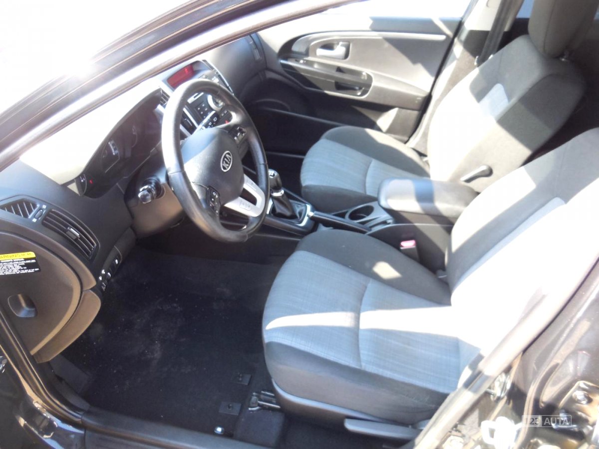 Kia Cee´d, 2011 - pohled č. 5