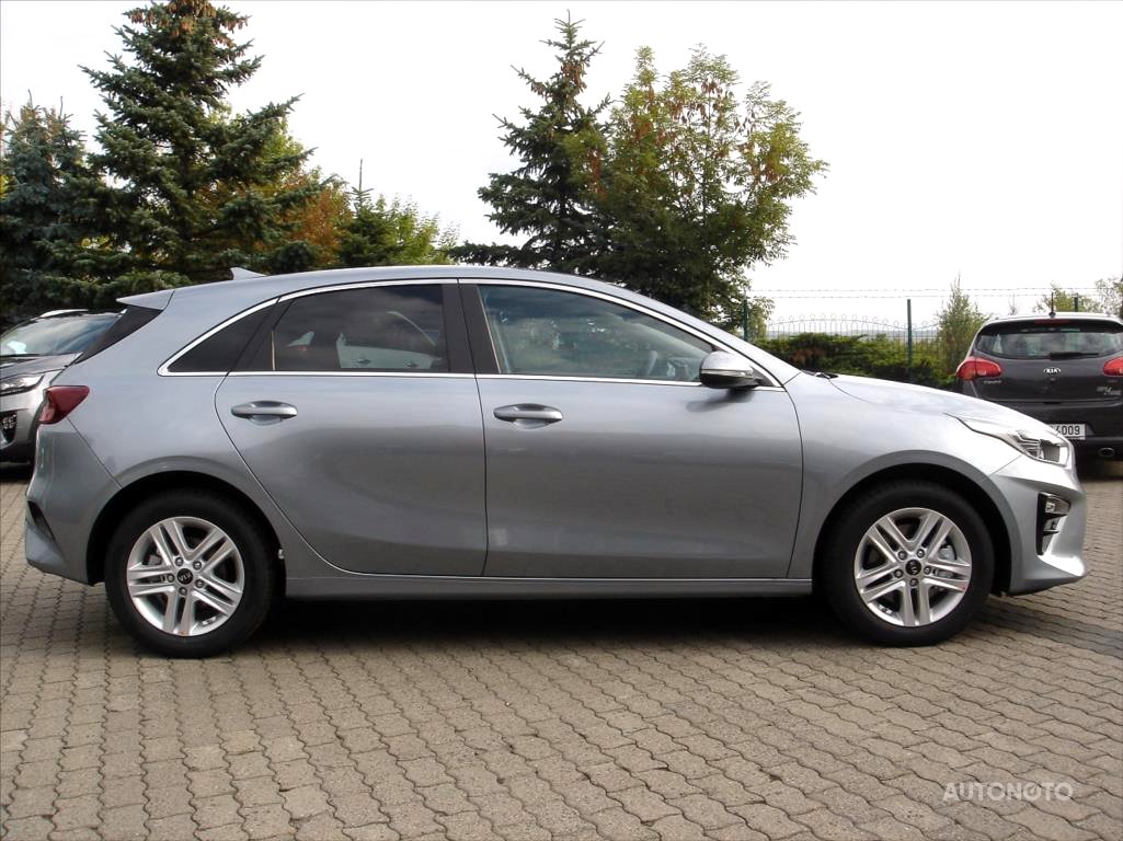 Kia Cee´d, 2018 - pohled č. 9