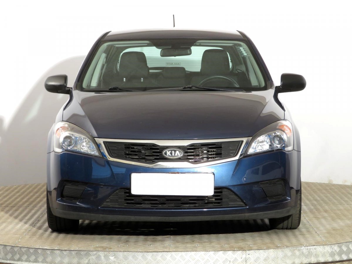 Kia Cee´d, 2010 - pohled č. 2