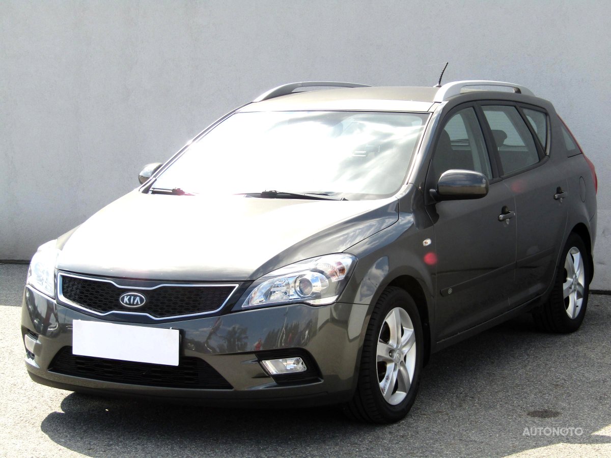 Kia Cee´d, 2012 - pohled č. 3