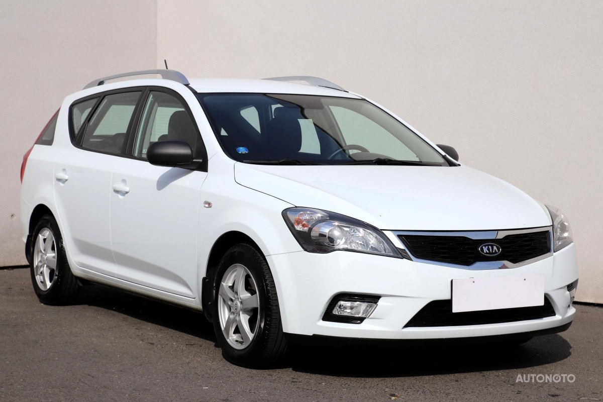 Kia Cee´d, 2011 - celkový pohled