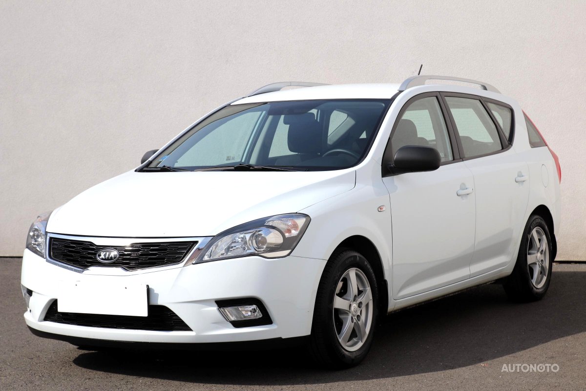 Kia Cee´d, 2011 - pohled č. 3