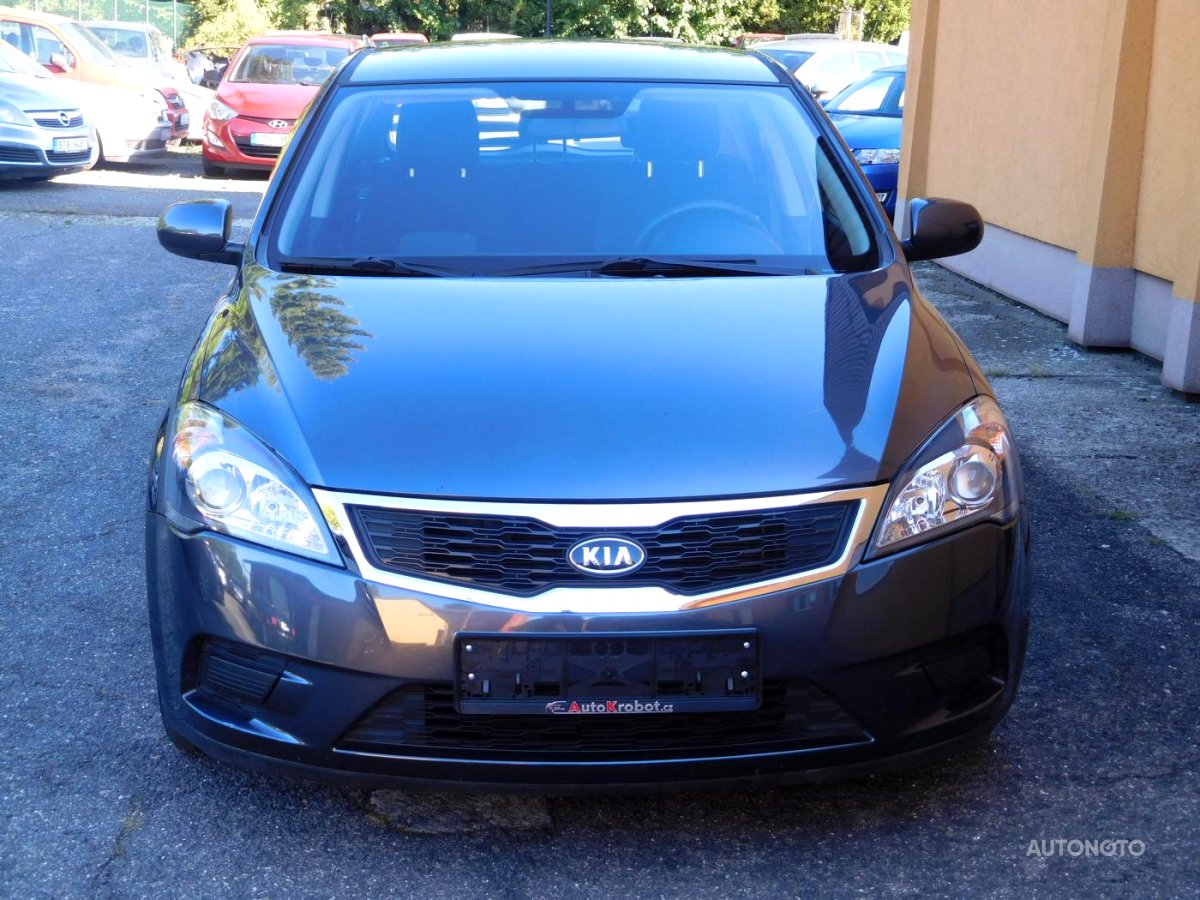 Kia Cee´d, 2010 - pohled č. 2