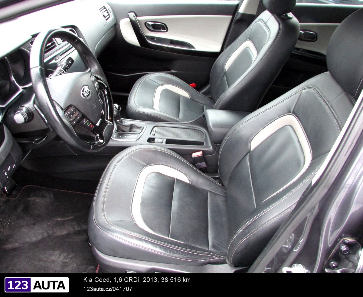Kia Cee´d, 2013 - pohled č. 14