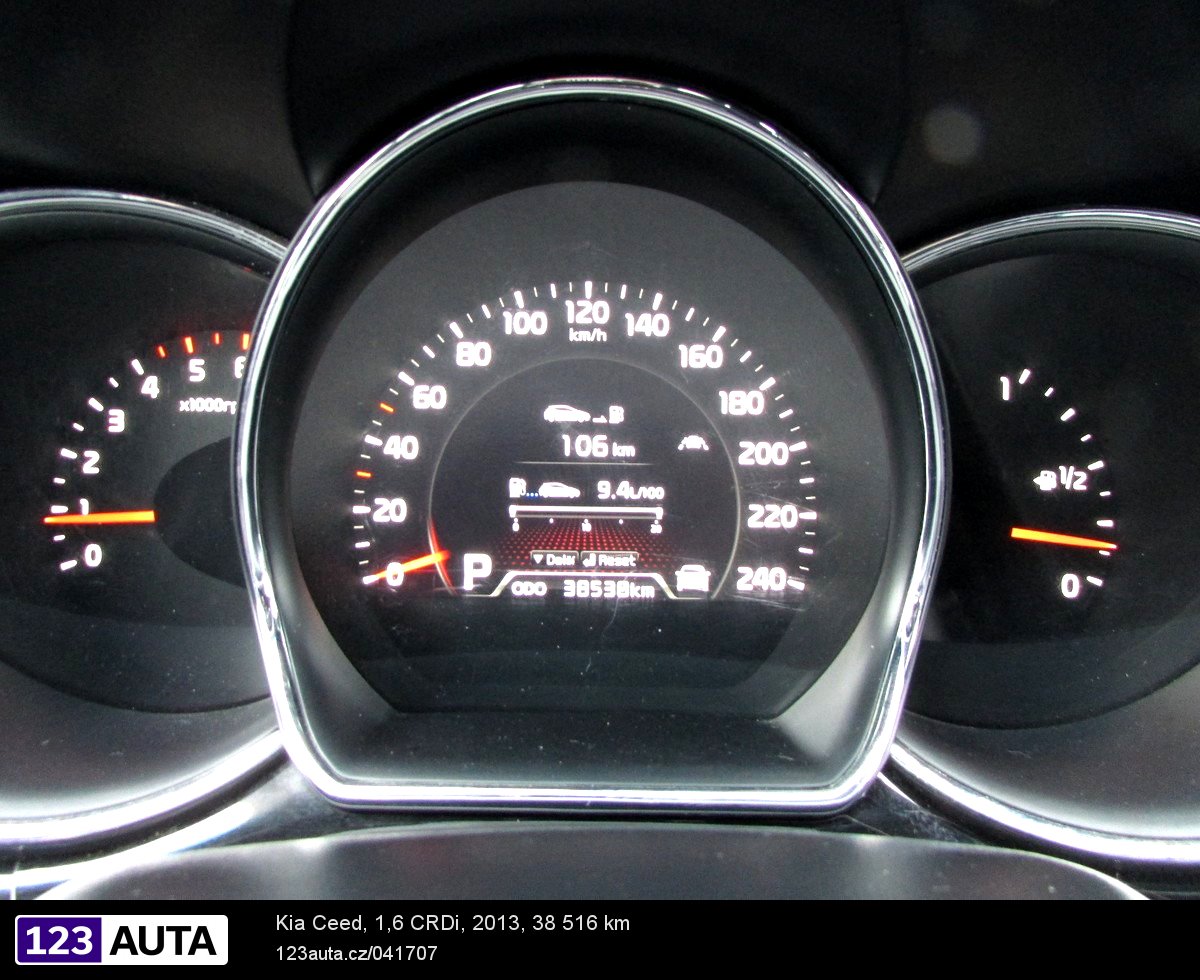 Kia Cee´d, 2013 - pohled č. 21