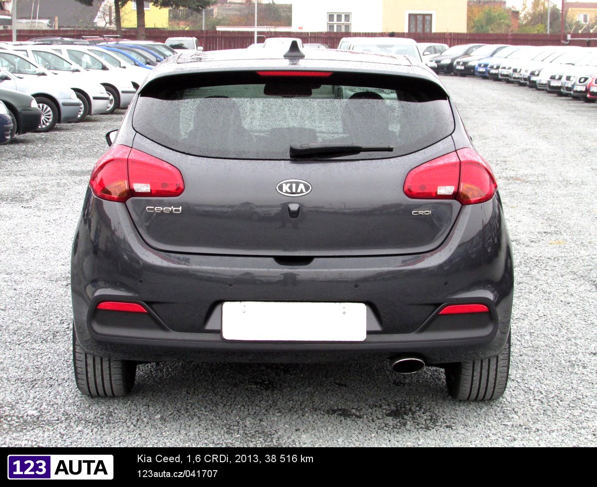 Kia Cee´d, 2013 - pohled č. 6