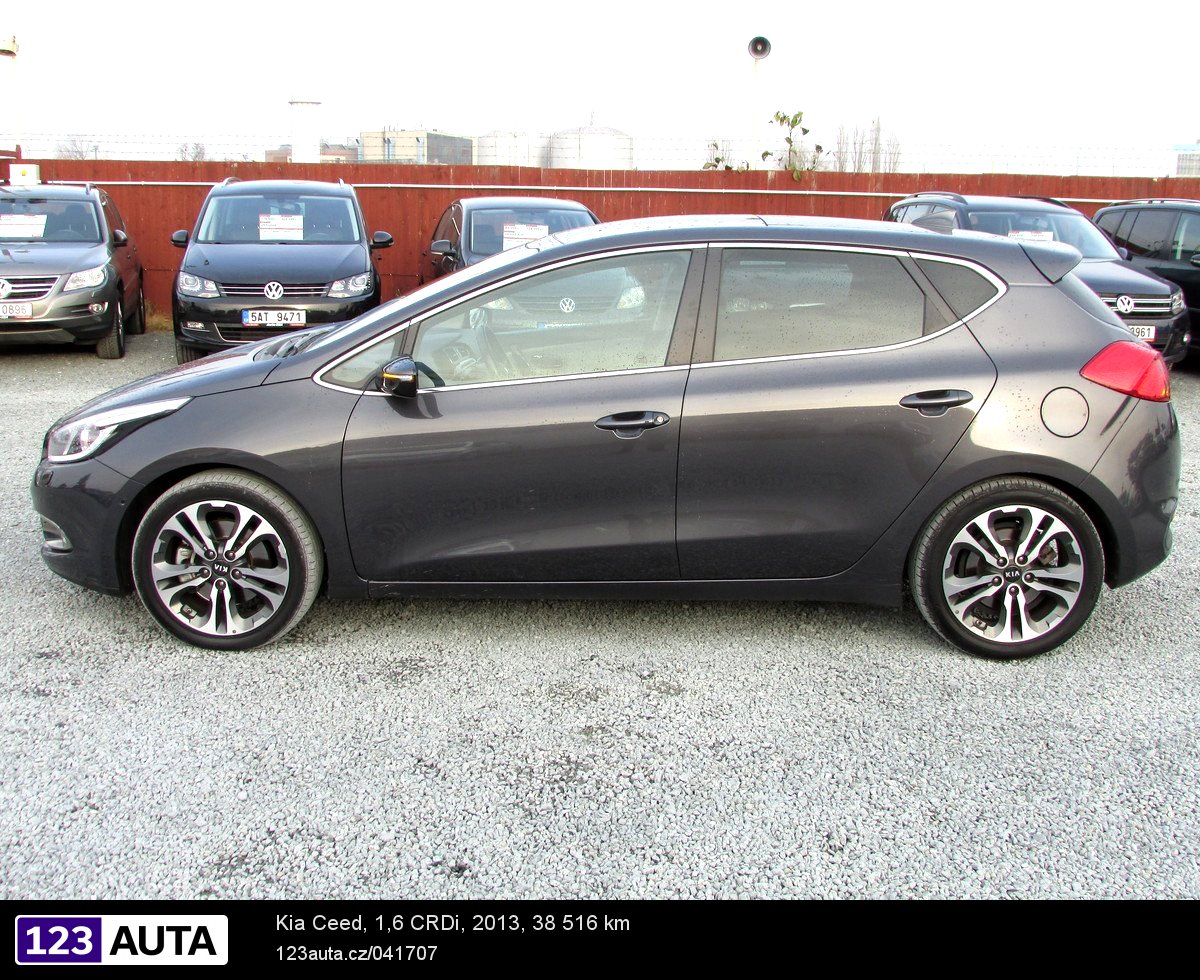 Kia Cee´d, 2013 - pohled č. 8