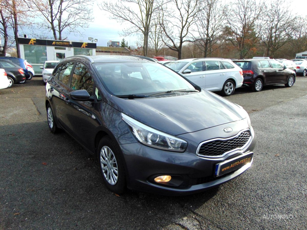 Kia Cee´d, 2013 - pohled č. 3