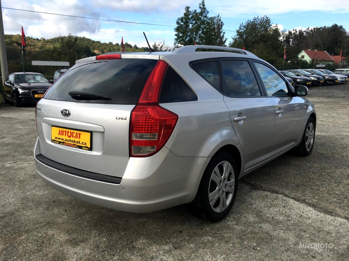 Kia Cee´d, 2010 - pohled č. 3