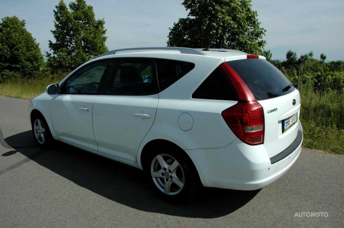Kia Cee´d, 2010 - pohled č. 3