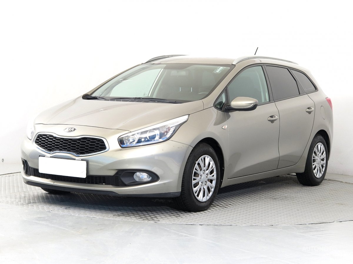 Kia Cee´d, 2013 - pohled č. 3