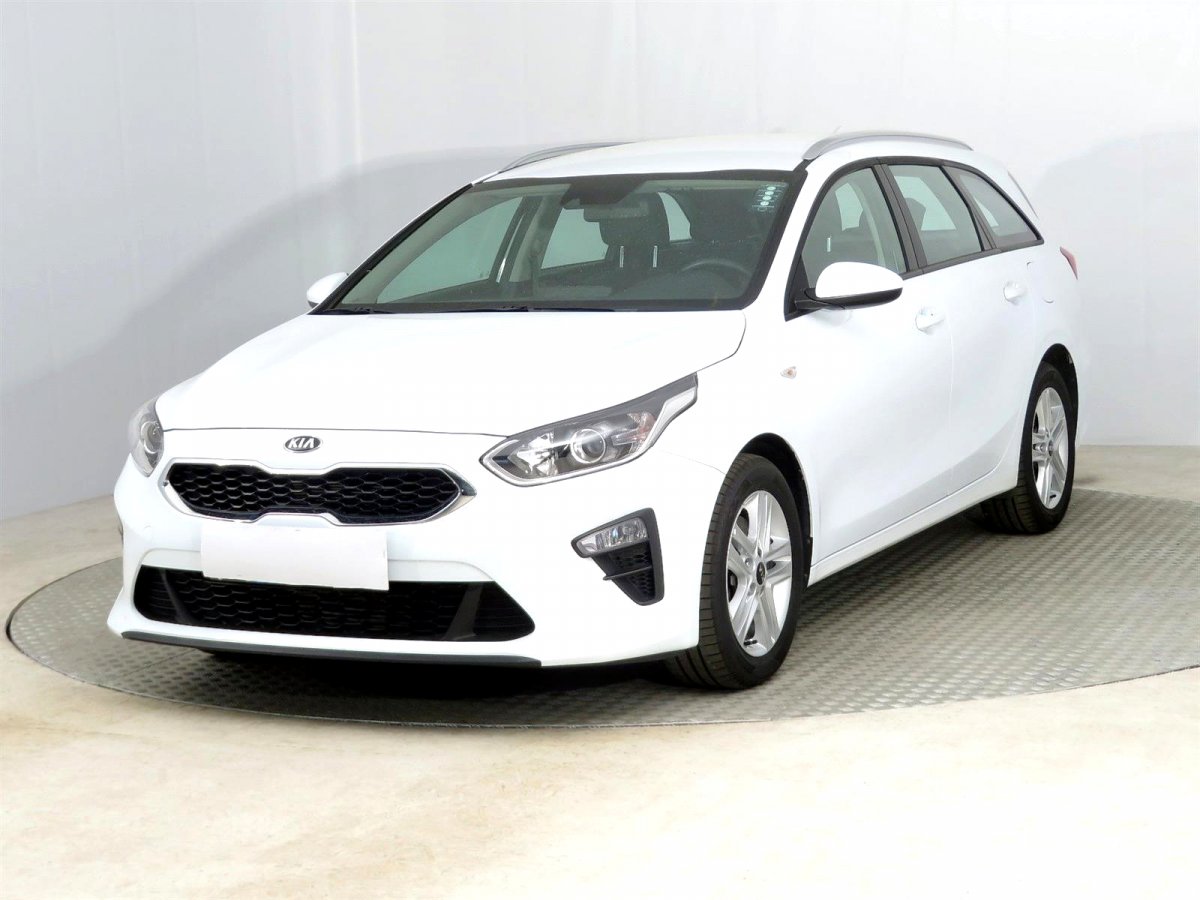 Kia Cee´d, 2021 - pohled č. 3